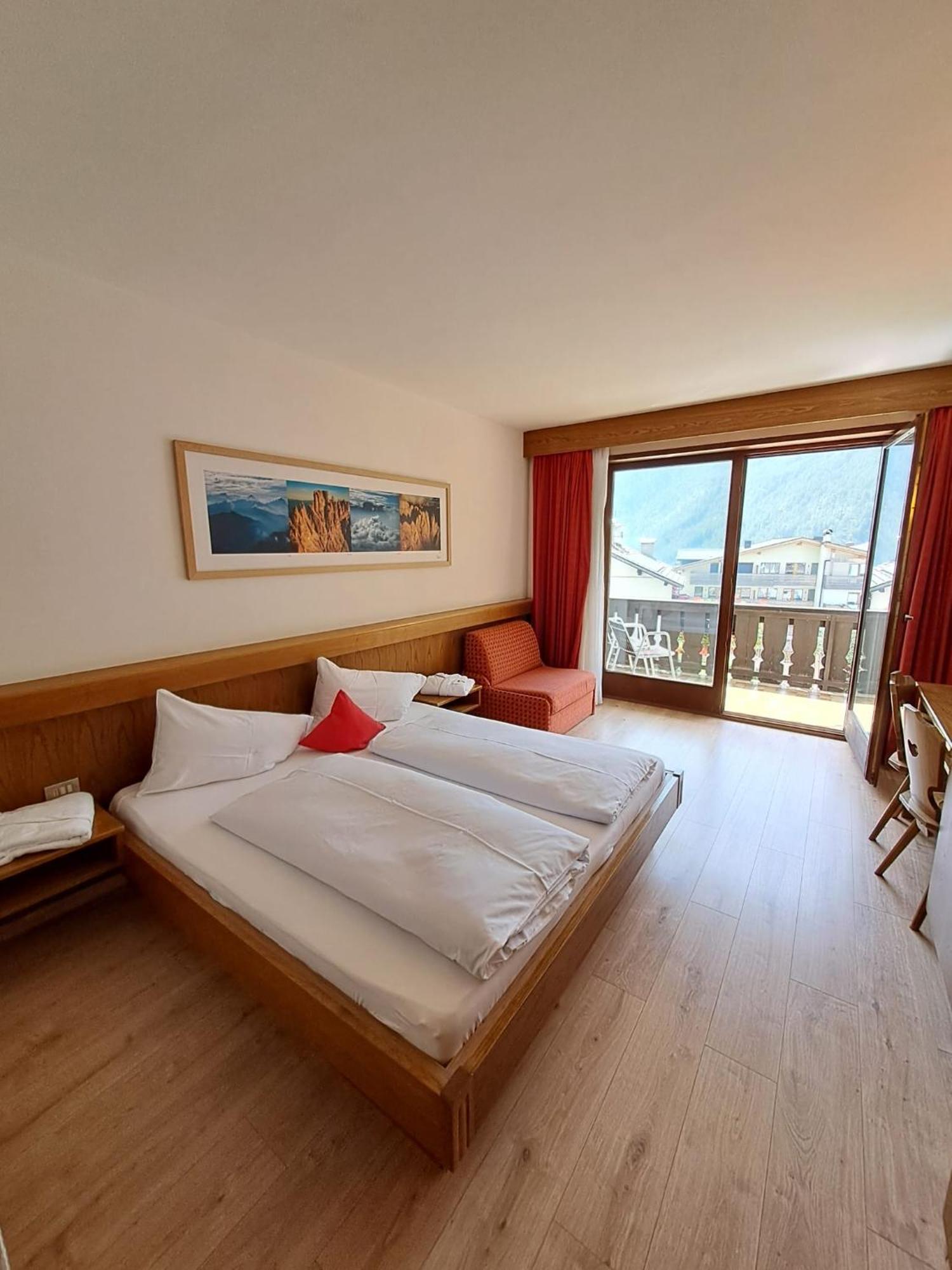 Smart Hotel Firn Madonna  Luaran gambar