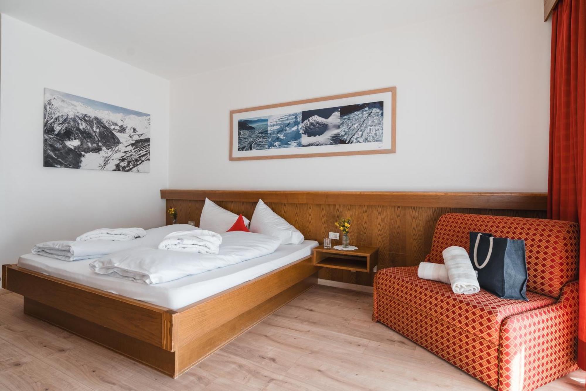 Smart Hotel Firn Madonna  Luaran gambar